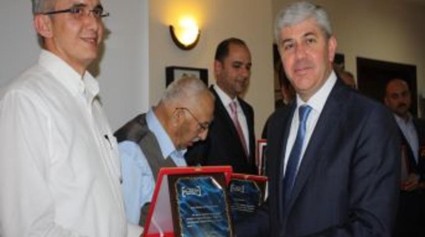 Vali Erden: D&uuml;nya&rsquo;da Birka&ccedil; Etkin Dil Var, Bunlardan Bir Tanesi De T&uuml;rk&ccedil;edir