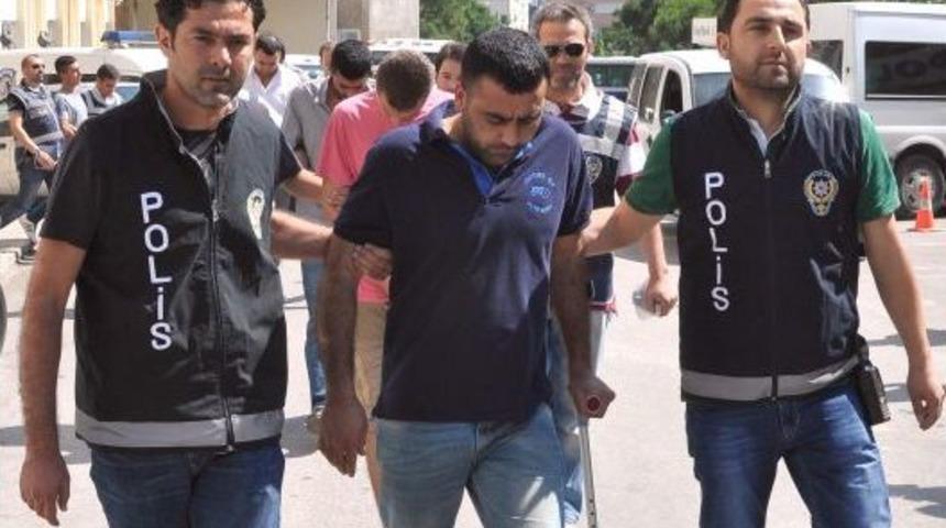 M-16'lı Hırsızlık Şebekesinin 14 &Uuml;yesi Adliyede