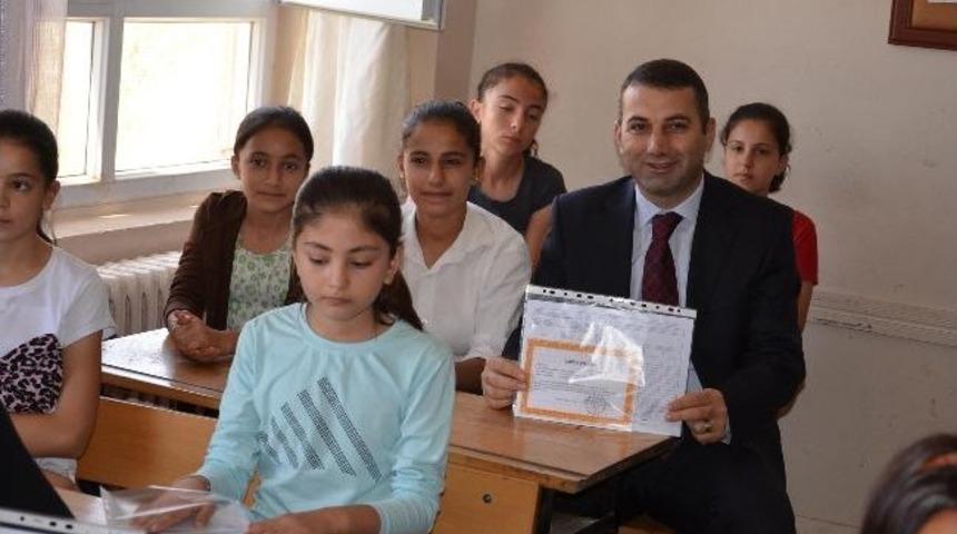 Viranşehir&rsquo;de Karne Sevinci