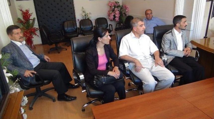 Bedensel Engellilerden Ak Parti&rsquo;ye Ziyaret