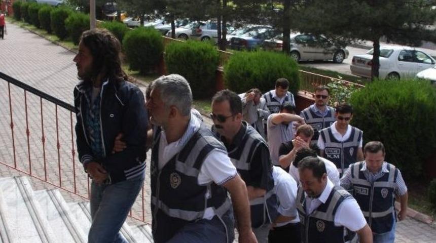 Karab&uuml;k&rsquo;te Tefeci Operasyonu