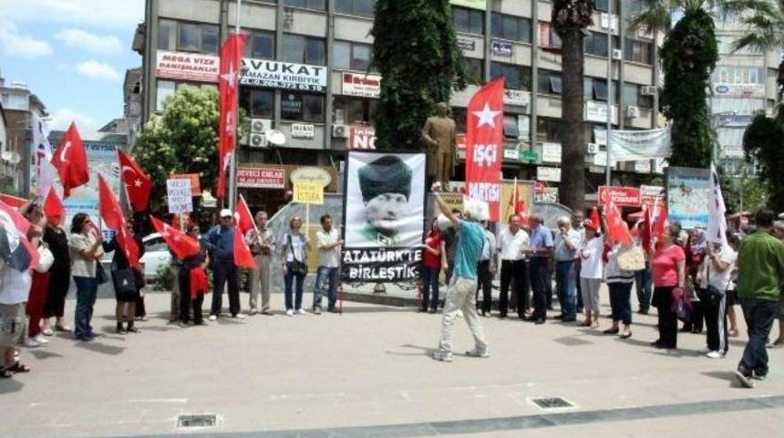 İş&ccedil;i Partisi Edremit&rsquo;te Eylem Yaptı