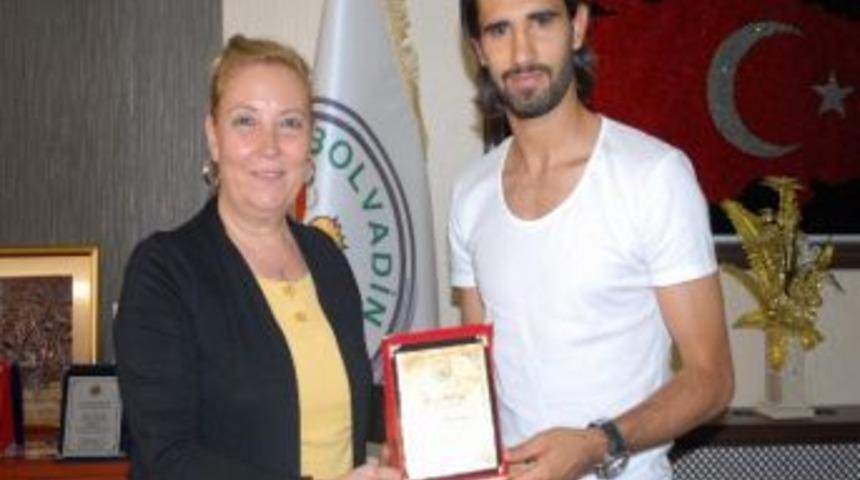 Alper Potuk Memleketinde Afyonkarahisar&rsquo;da Tatiline Devam Ediyor