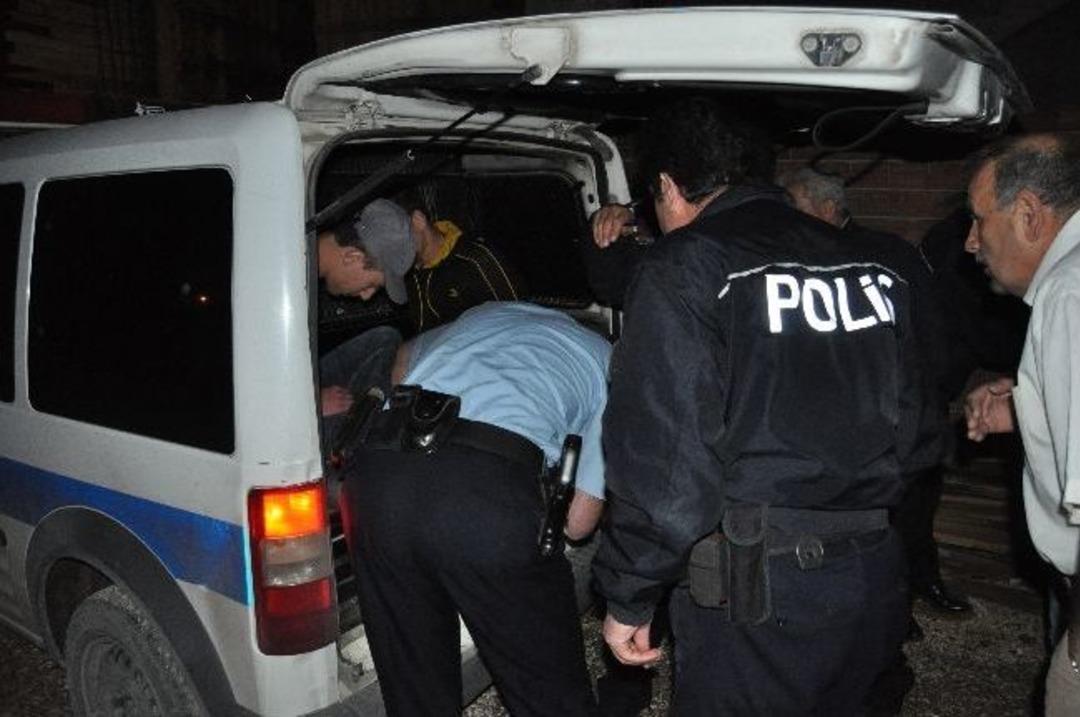 Cami İnşaatında Hırsız Avı