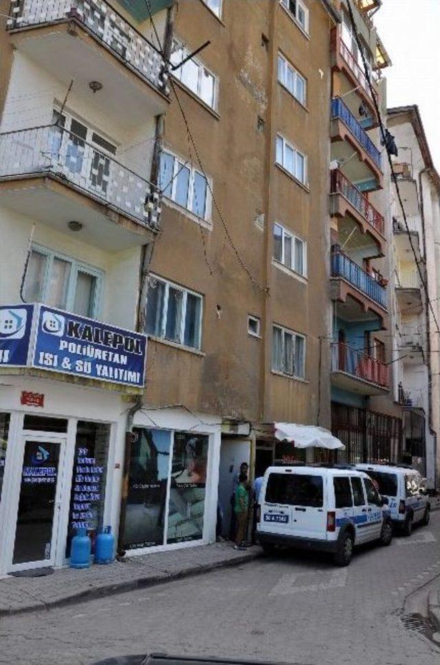 Sivas&rsquo;ta Yalnız Yaşayan Bir Kişi Evinde &Ouml;l&uuml; Bulundu 1