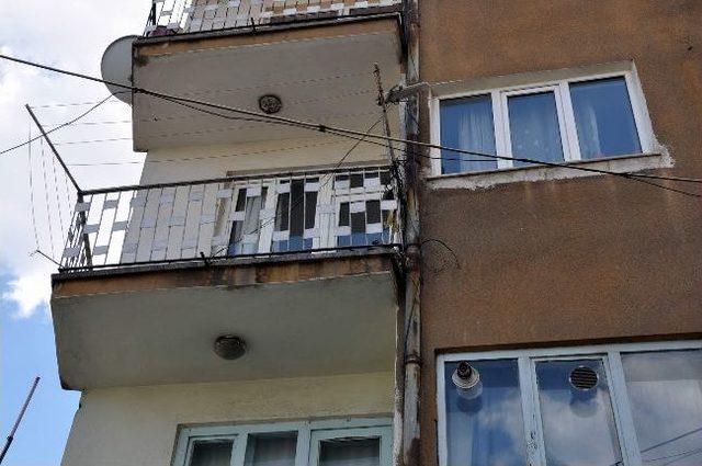 Sivas&rsquo;ta Yalnız Yaşayan Bir Kişi Evinde &Ouml;l&uuml; Bulundu 2