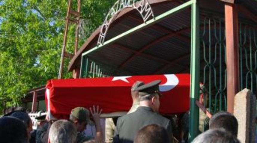 Kazayla Hayatını Kaybeden Asker, Son Yolculuğuna Uğurlandı