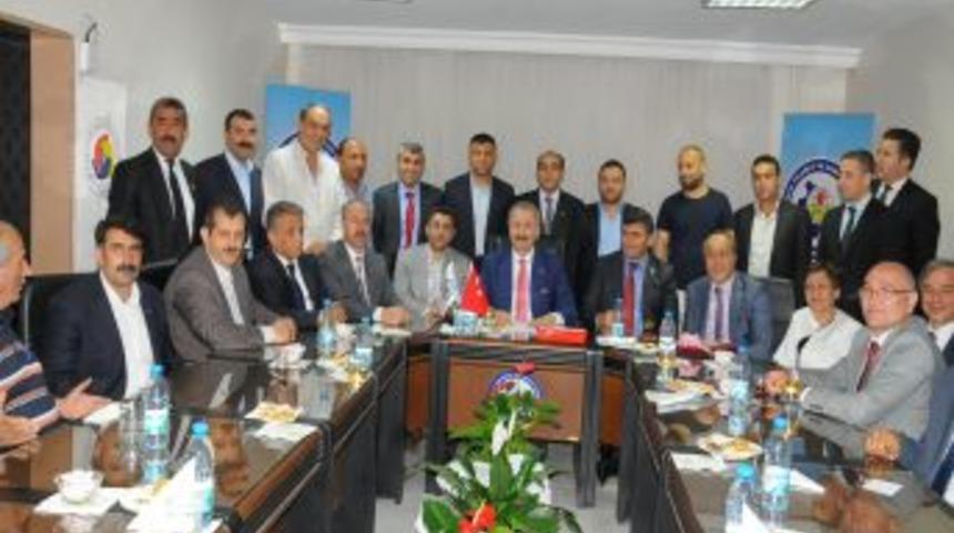 Bakan &Ccedil;ağlayan: Her Zaman Muş&rsquo;un Ve Muşlunun Emrindeyim