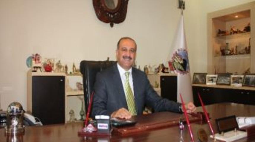 Başkan Aşkın'dan Babalar G&uuml;n&uuml; Mesajı