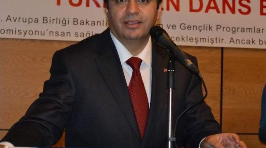 &lsquo;y&uuml;rekten Dans Et&rsquo; Projesinin Tanıtım Toplantısı Yapıldı