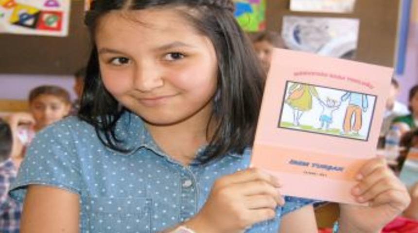 10 Yaşında Kitap Yazdı