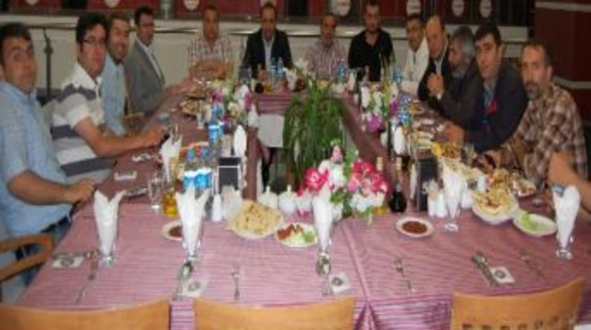 Ak Parti Se&ccedil;im &Ccedil;alışmaları Devam Ediyor