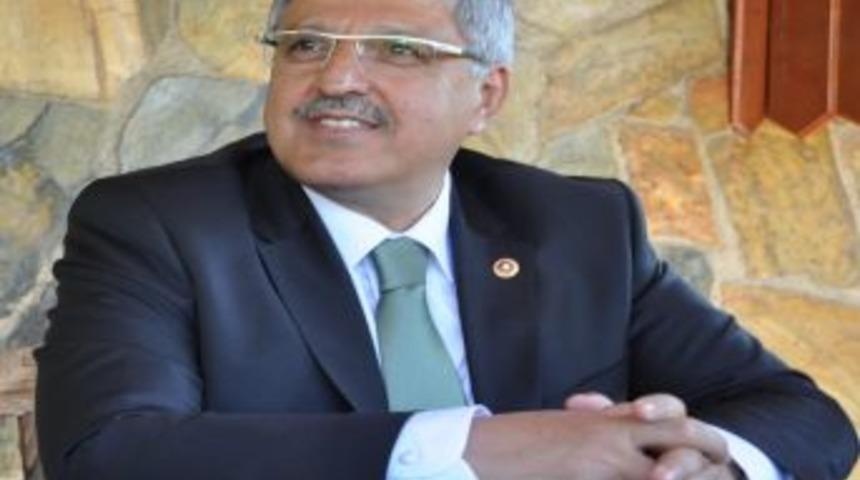 Milletvekili Demir&ouml;z, Bitlis'in Eğitimde Geldiği Noktayı A&ccedil;ıkladı&rlm;