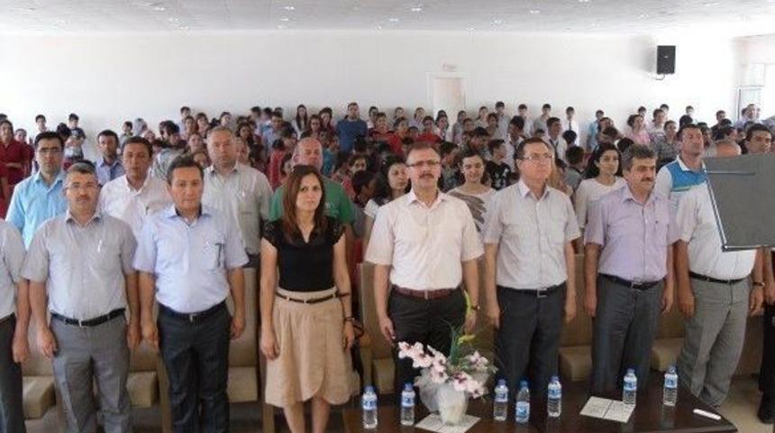 G&ouml;lmarmara&rsquo;da Ses Yarışması D&uuml;zenlendi