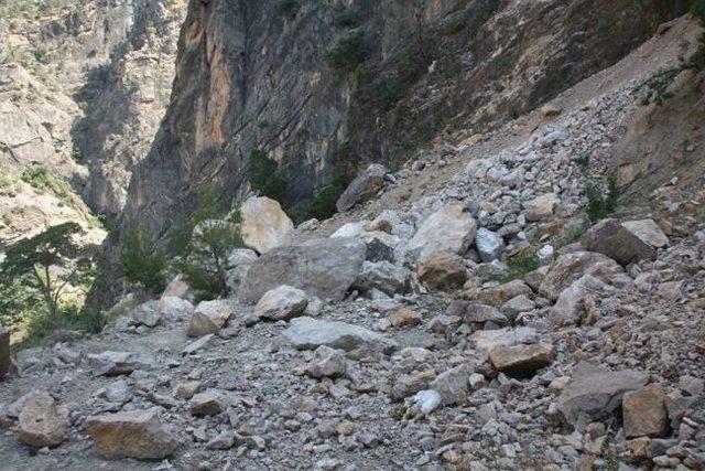 Mut Yerköprü Şelalesi Sahipsiz Kaldı 1