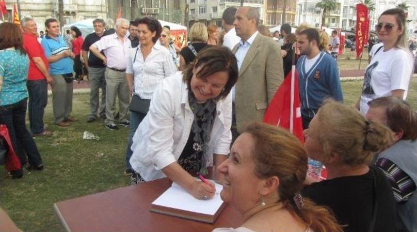 Chp Milletvekili G&uuml;ven, 'gezi Parkı' Eylemcilerini Ziyaret Etti