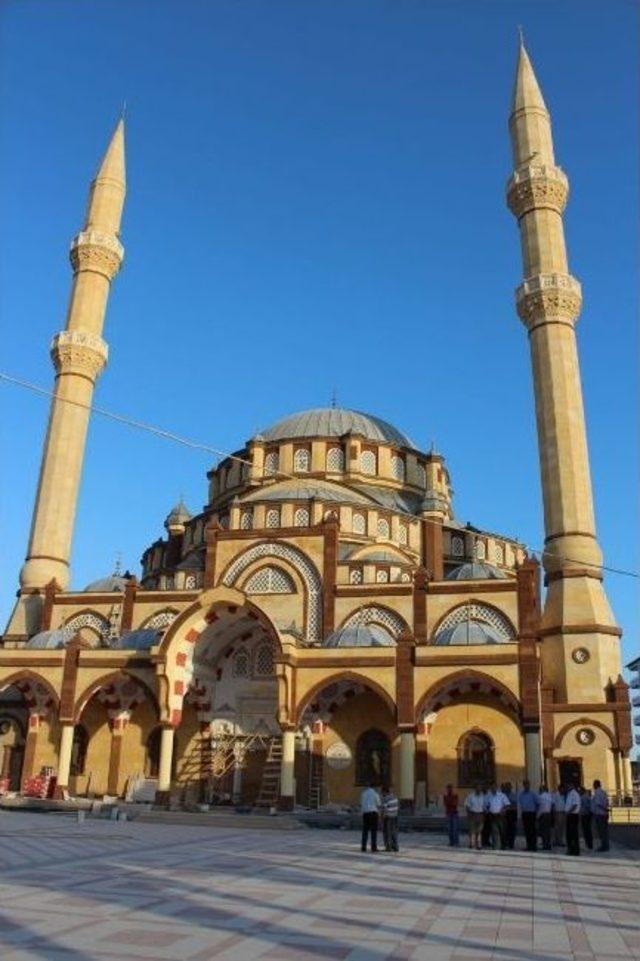 Faruk &Ouml;mer Kayabaş Camii Hizmete A&ccedil;ılıyor 1