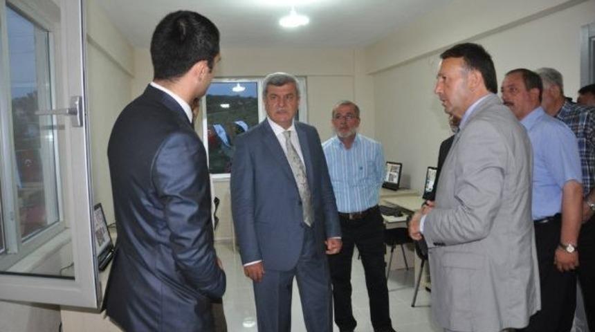 Hoca Ahmet Yesevi Bilgi Evi &Ccedil;ocuklarla A&ccedil;ıldı