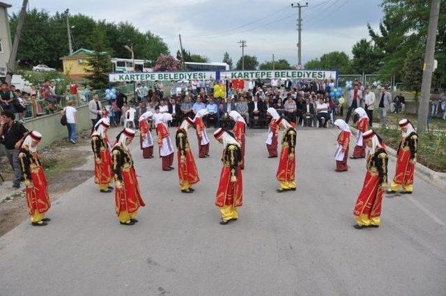 Hoca Ahmet Yesevi Bilgi Evi Çocuklarla Açıldı 1