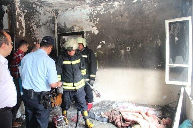 Afyonkarahisar’da Mültecilerin Kaldığı Evde Yangın Çıktı 1