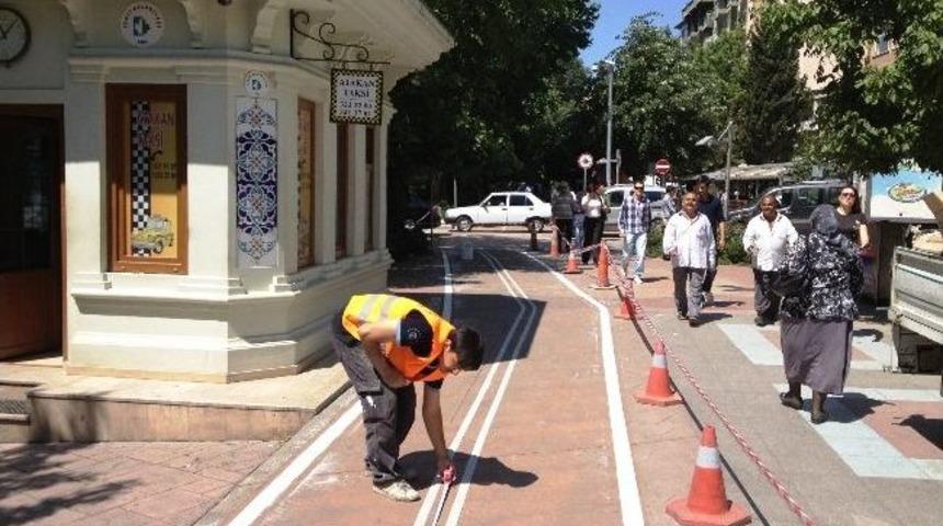 İzmit&rsquo;te Bisiklet Yollarının Yapımı Devam Ediyor