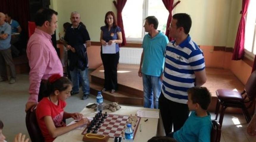Festivalde Santran&ccedil; Turnuvası