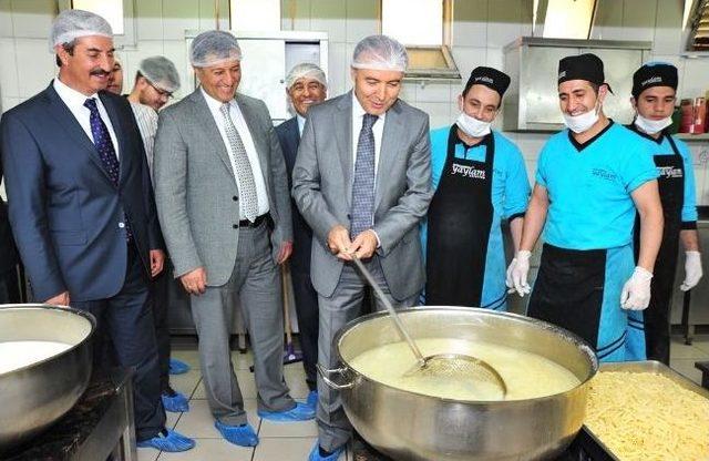 Okulun Son Gününde Vali Sürprizi… 2