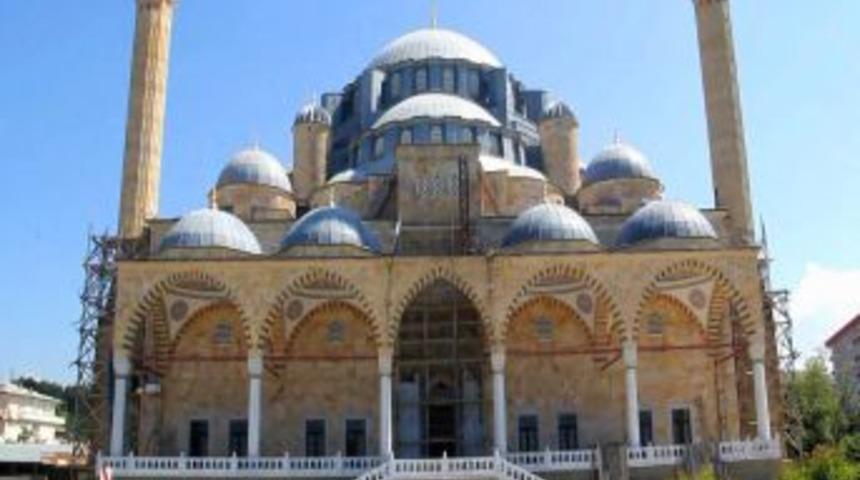 26 Yıldır S&uuml;ren Saraybuynu Camii Inşaatı Yıl Sonunda Tamamlanacak