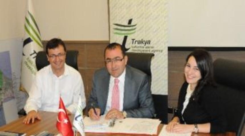 Edirne'de Okul &Ouml;ncesi Eğitime Trakyaka Desteği