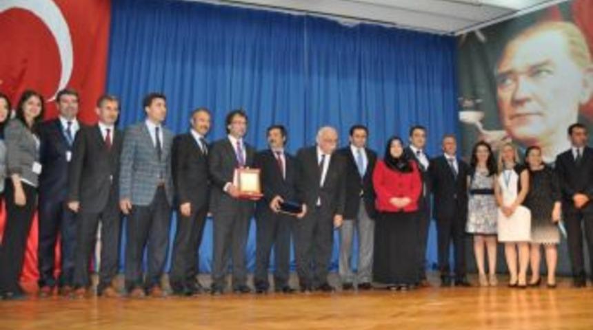 Ormanlı İlk&ouml;ğretim Okulu yılın kaliteli ekibi dalında ikinci oldu