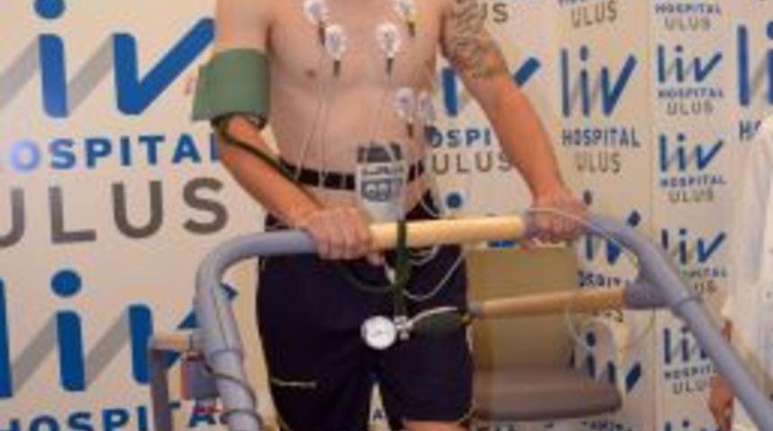 Fenerbah&ccedil;e'nin Yeni Transferi Michal Kadlec, Sağlık Kontrol&uuml;nden Ge&ccedil;ti