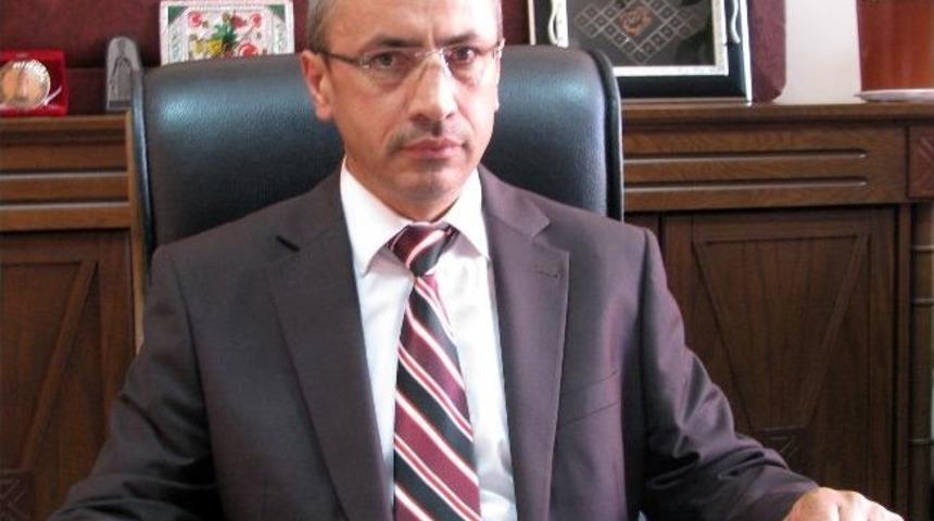Sorgun Ticaret Ve Sanayi Odası Başkanı &Uuml;zeyir Arslan: ''bizden &Ouml;nceki Y&ouml;netim, 250 &Uuml;yeyi Aidat Bor&ccedil;ları Y&uuml;z&uuml;nden İcraya Vermiş''
