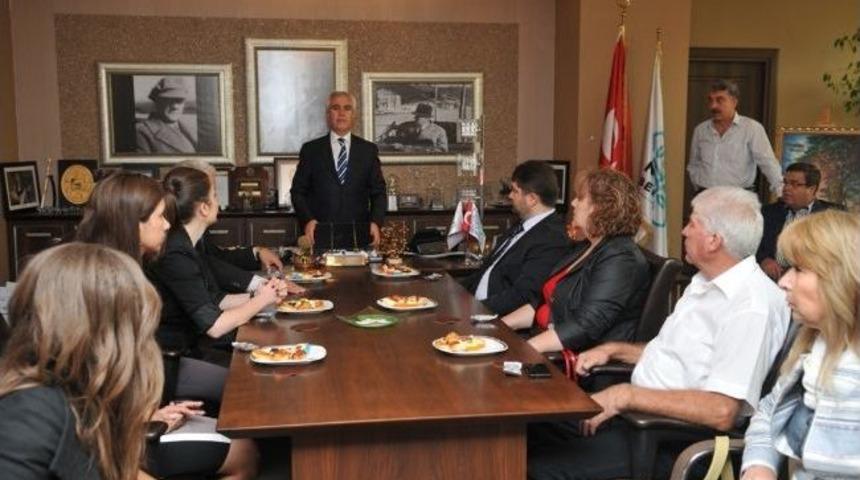Asenovgrad&rsquo;dan Nil&uuml;fer&rsquo;e &Ouml;vg&uuml;