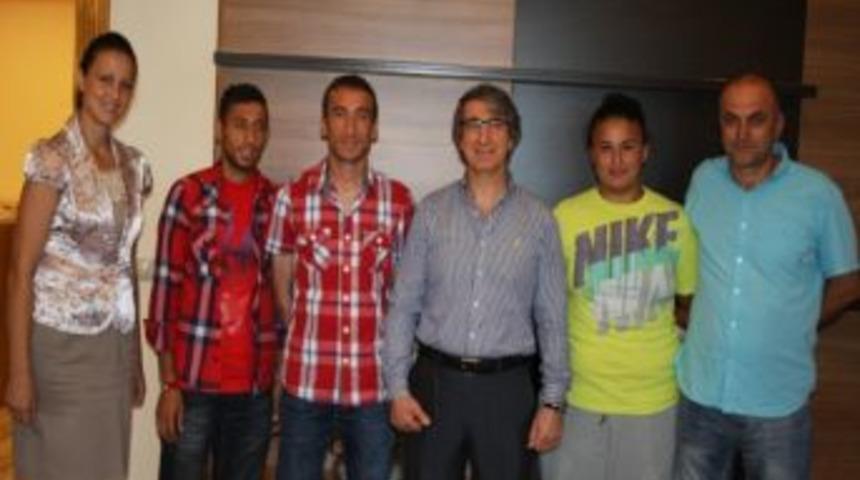 Ekol Hastanesi&rsquo;nden Milli Atletlere Sponsorluk