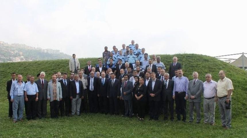 Kocaeli Valisi Topaca, Roman Vatandaşlarla Kahvaltıda Buluştu