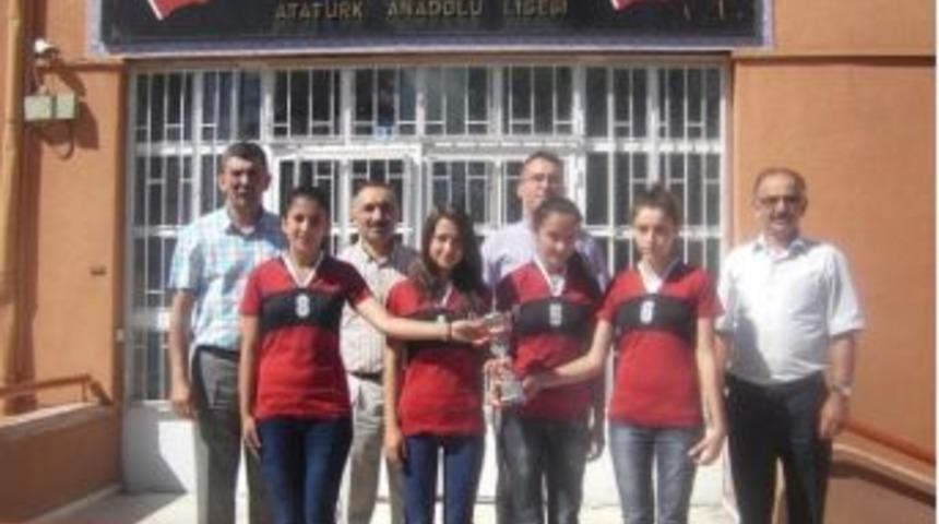 Atat&uuml;rk Anadolu Oryantiring Şampiyonu