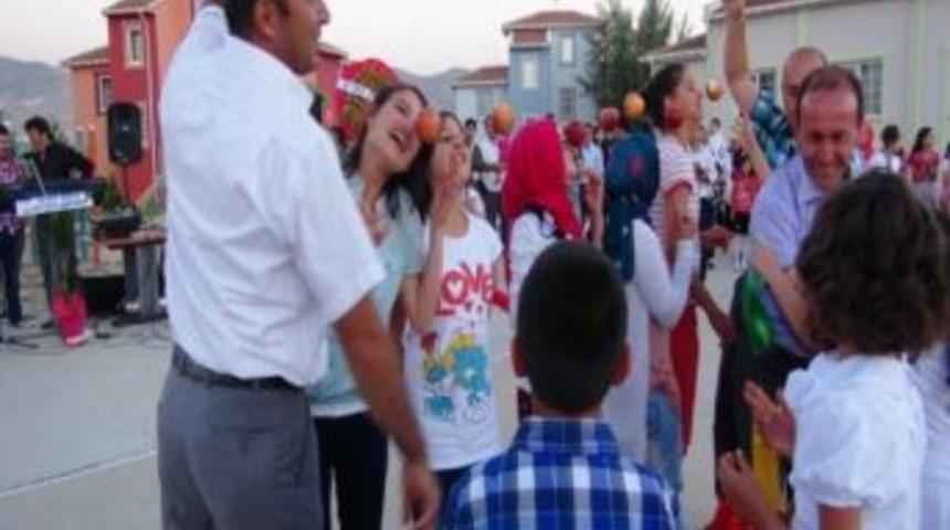 Sevgi Evleri'nde Kalan &Ccedil;ocuklar, S&uuml;nnet Oldu