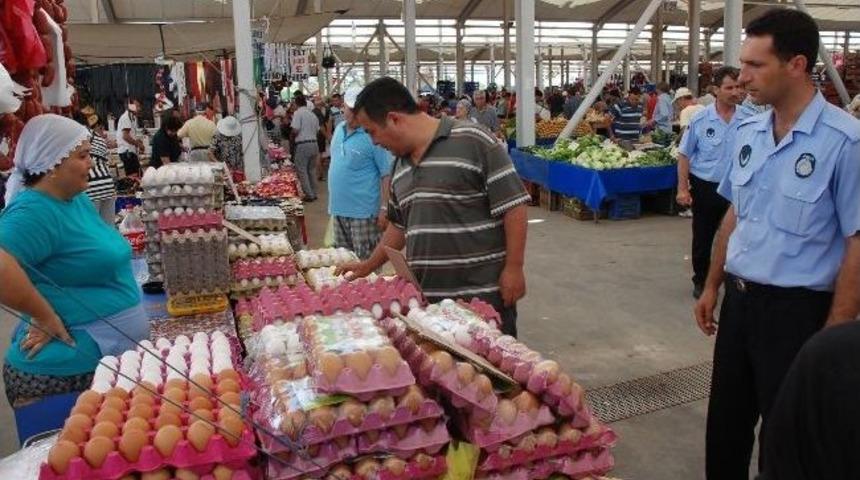 Didim&rsquo;de Yumurta Ve Ekmek Satıcıları Denetlendi