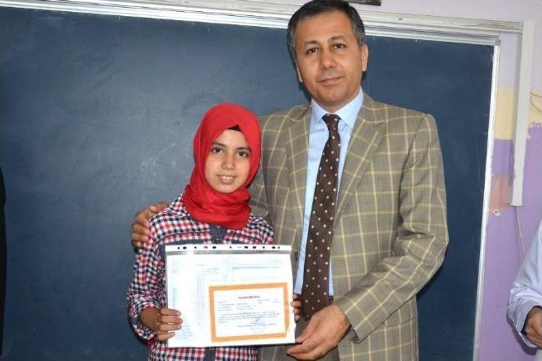 Tekirdağ&rsquo;da 150 Bin &Ouml;ğrenci Karne Aldı