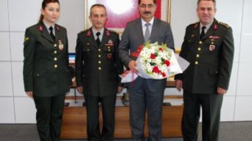 Rekt&ouml;r Şimşek&rsquo;ten Jandarmaya Ziyaret