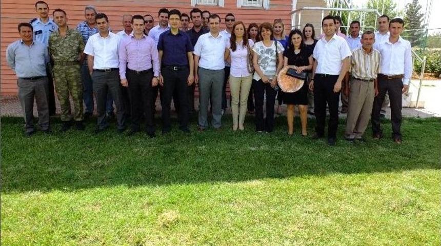 Tayini &Ccedil;ıkan Hakim Ve Savcılara Veda Yemeği