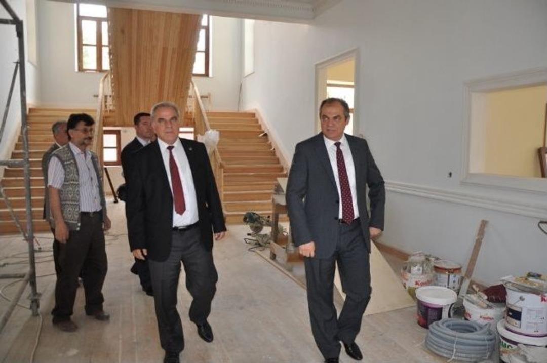 Başkan Dalgı&ccedil;'tan Tarihi Binaya İnceleme