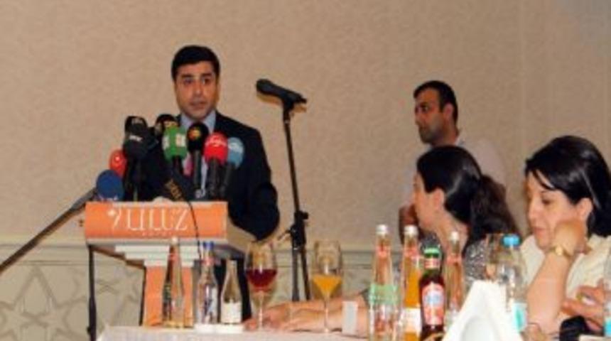 Kuzey K&uuml;rdistan Birlik Ve &Ccedil;&ouml;z&uuml;m Konferansı Devam Ediyor