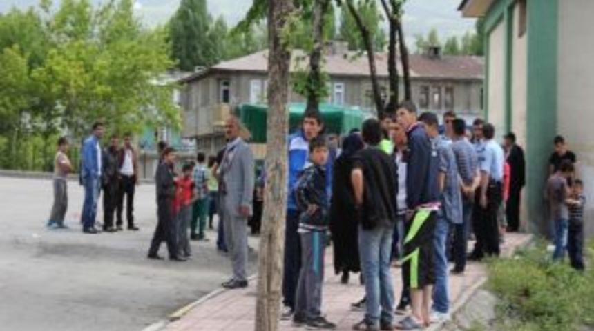 Bı&ccedil;aklı Kavgada Yaralanan Seyyar Satıcı Hastanede Hayatını Kaybetti