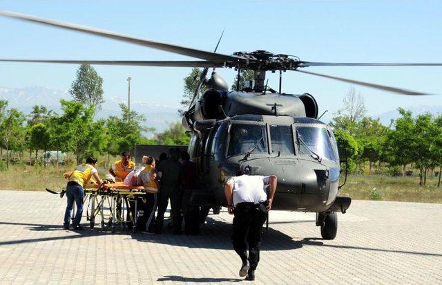 Van'da Iki Minibüsün Freni Aynı Yerde Boşaldı: 27 Yaralı