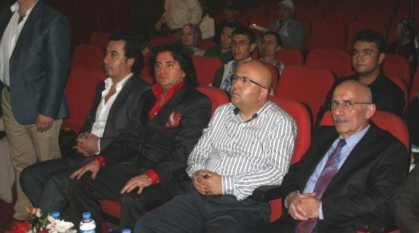 Afyonkarahisar&rsquo;da &lsquo;pkk Ve Ter&ouml;rizm İle M&uuml;cadelenin &Ouml;nemi&rsquo; Konferansı