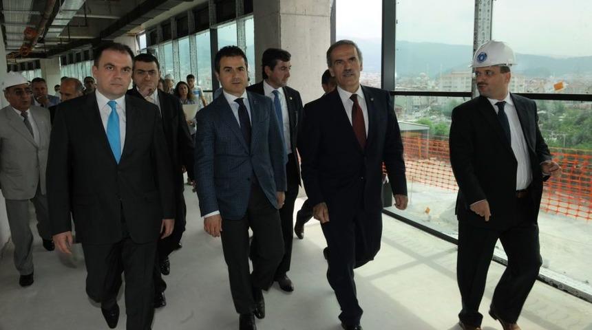 Bakan Kılı&ccedil;&rsquo;tan Bursa'nın Yeni Stadına &Ouml;vg&uuml;