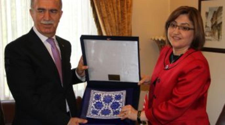 'Boşananların Y&uuml;zde 80 Yeniden Evleniyor, Y&uuml;zde 17'sinin Tercihi Ise Eski Eş'