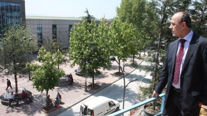 Başkan &Ouml;zt&uuml;rk, Kararı Vatandaşa Bıraktı