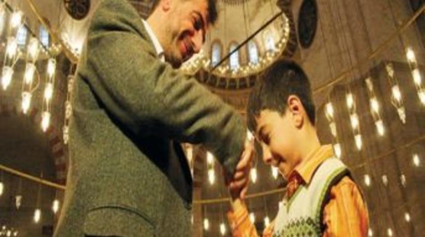 K&ouml;pr&uuml;başı Belediye Başkanından Babalar G&uuml;n&uuml; Mesajı